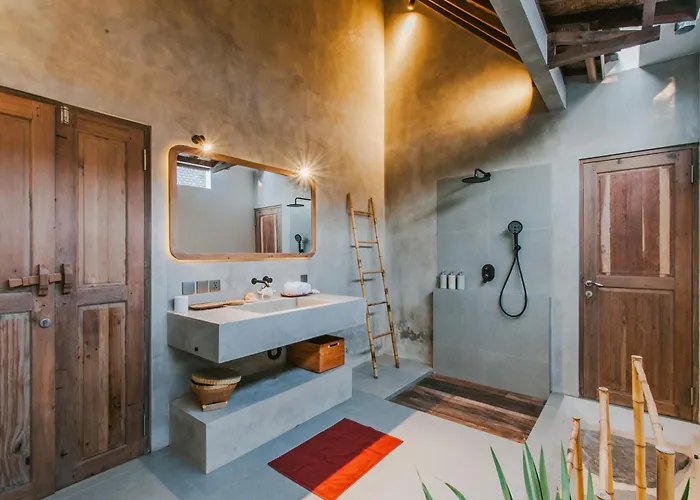 Diamond Villa *